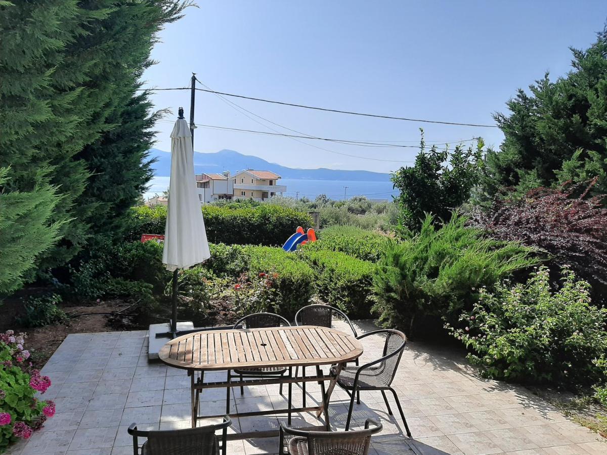 Aliveri Flat With Sea View المظهر الخارجي الصورة