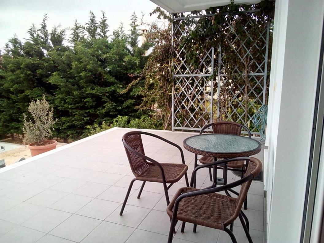 Aliveri Flat With Sea View المظهر الخارجي الصورة