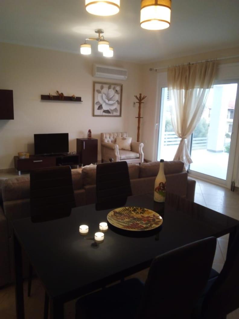 Aliveri Flat With Sea View المظهر الخارجي الصورة