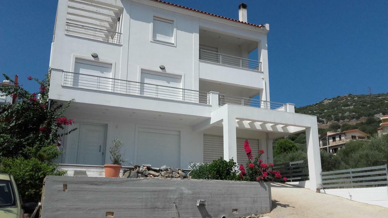 Aliveri Flat With Sea View المظهر الخارجي الصورة