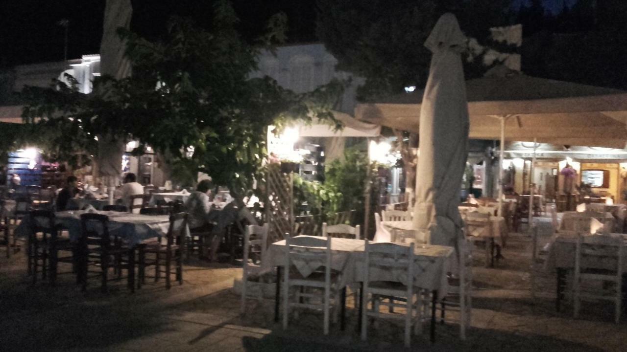Aliveri Flat With Sea View المظهر الخارجي الصورة